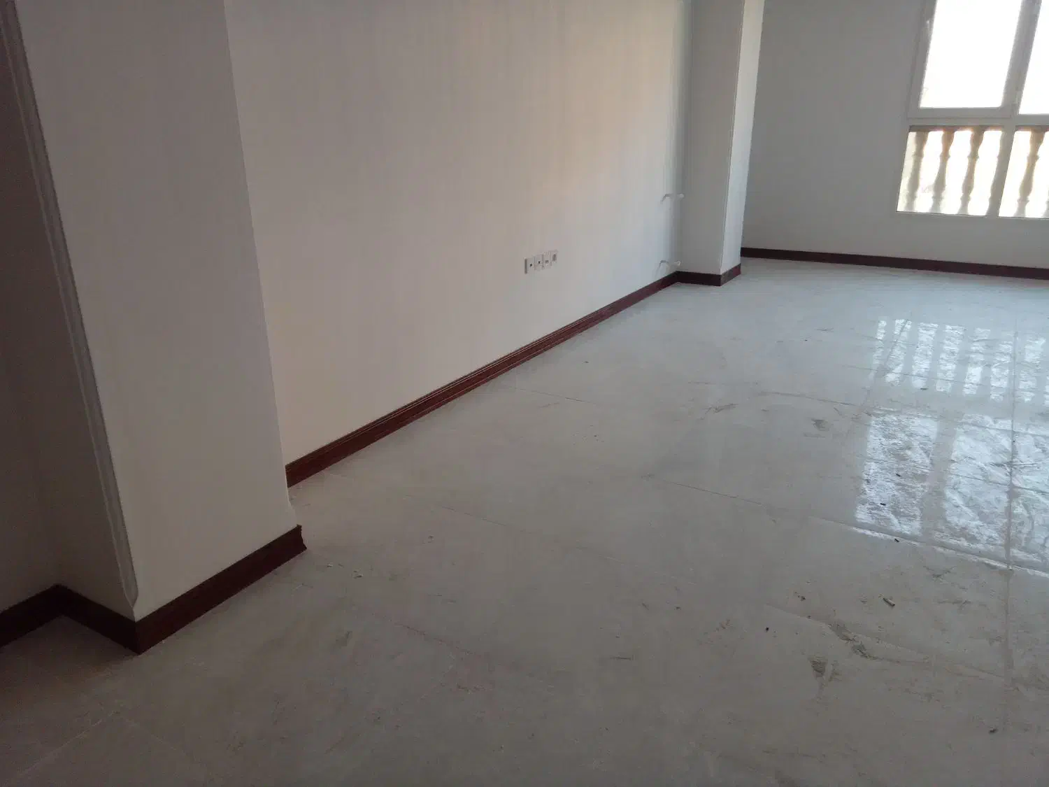 نصاب قرنیز pvc|خدمات پیشه و مهارت|اسلام‌شهر, شهرک سعیدیه|دیوار