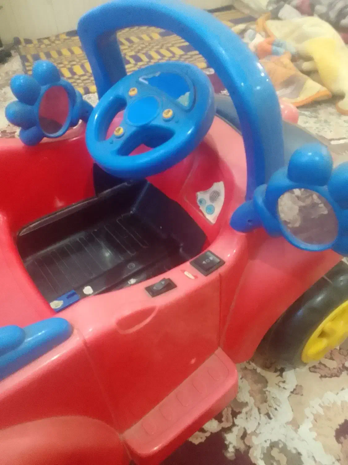 اسباب بازی ماشین شارژی|اسباب‌بازی بچه|جیرفت, |دیوار