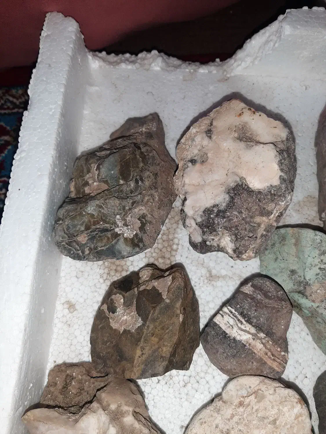 تعدادی سنگ های خام عقیق وغیره ب فروش میرسد|جواهرات|قزوین, |دیوار