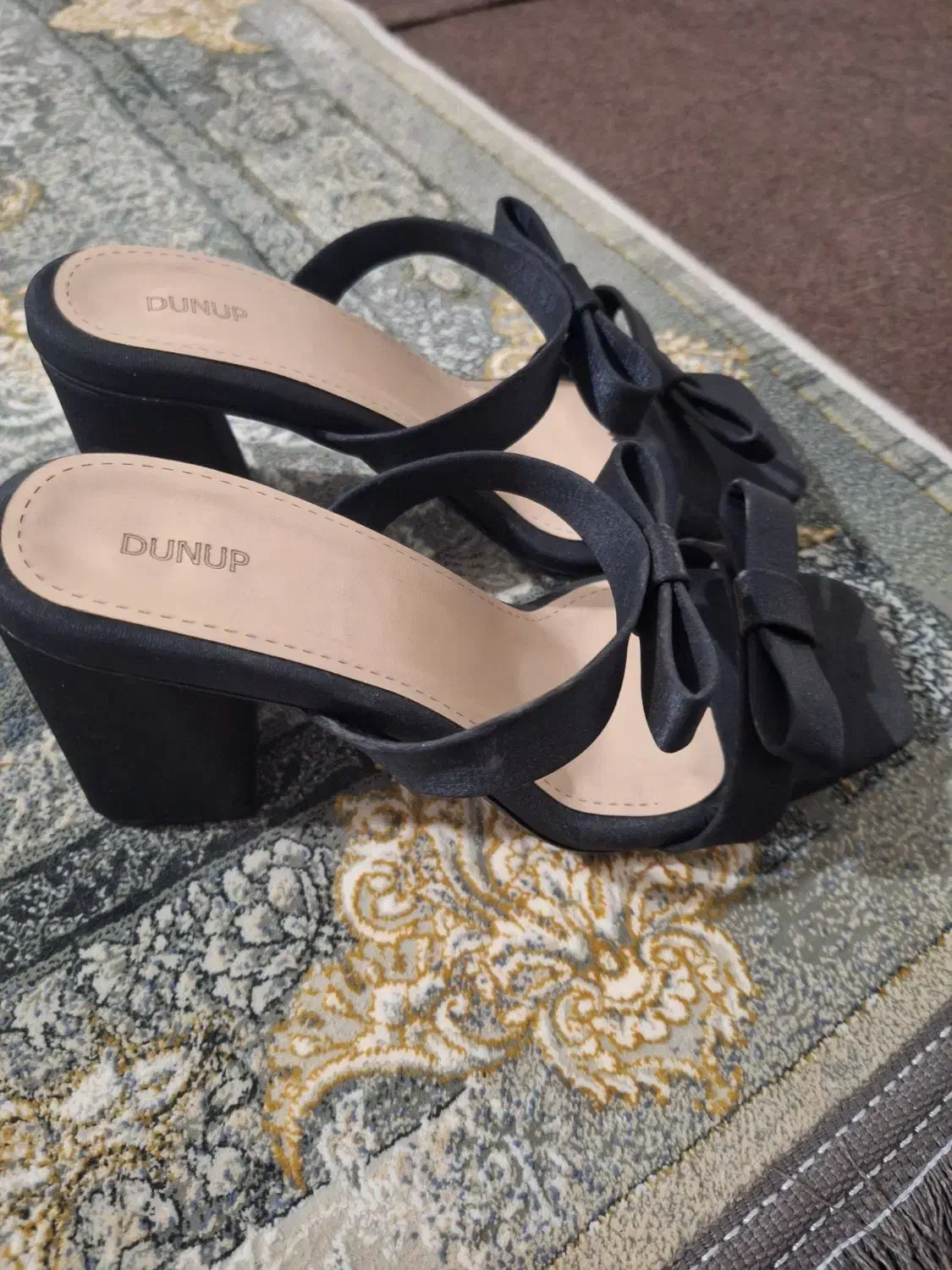 صندل زیبا فروش معاوضه|کیف، کفش، کمربند|قزوین, |دیوار