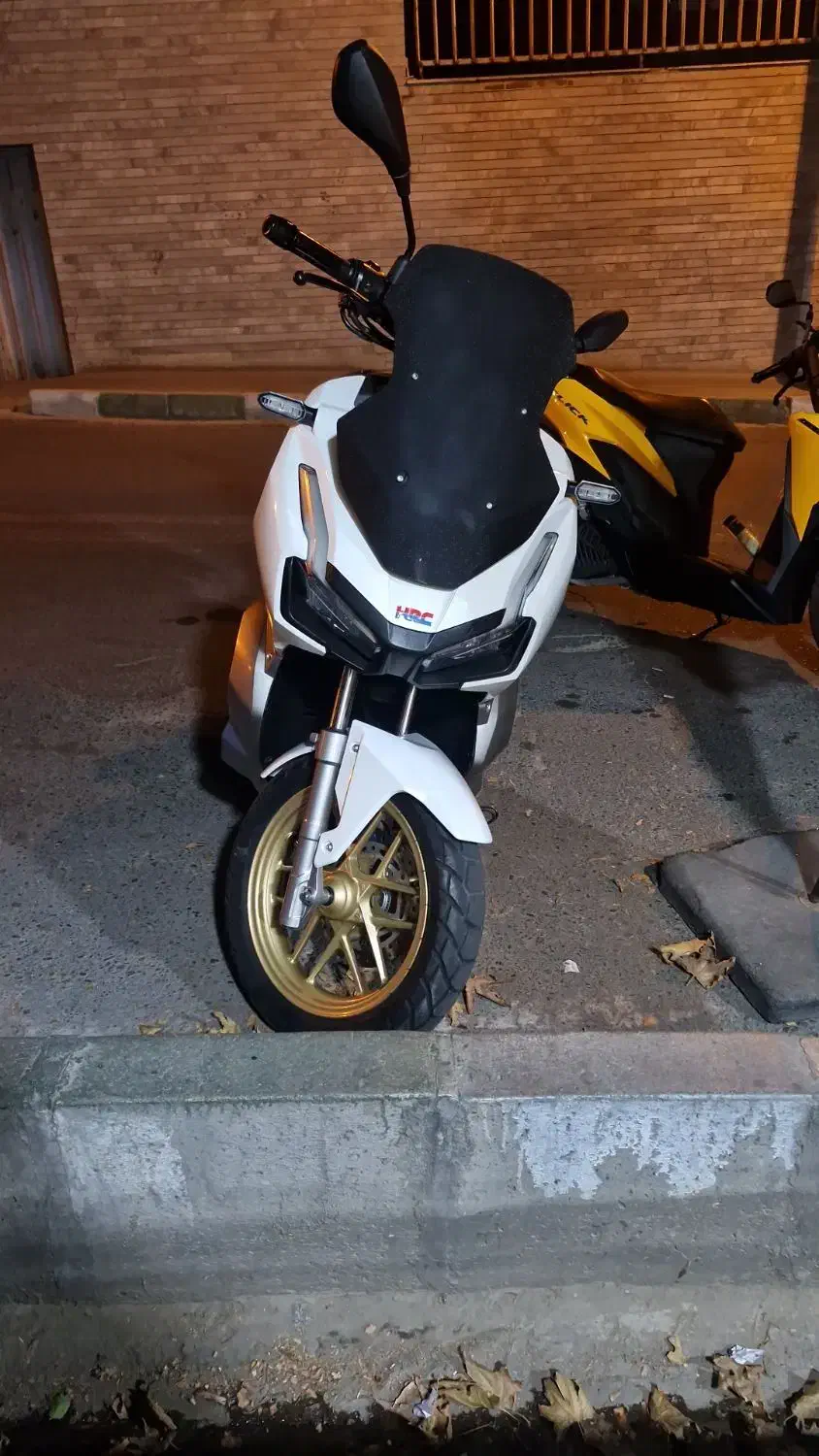 هوندا adv 150|موتورسیکلت|تهران, شهرک آزمایش|دیوار