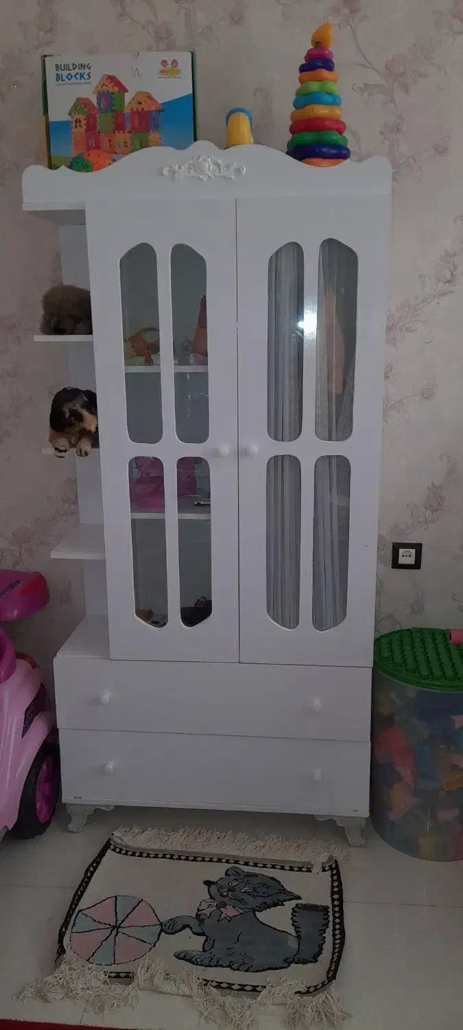 تخت و کمد کودک درحد نو|اسباب و اثاث بچه|کاشمر, |دیوار