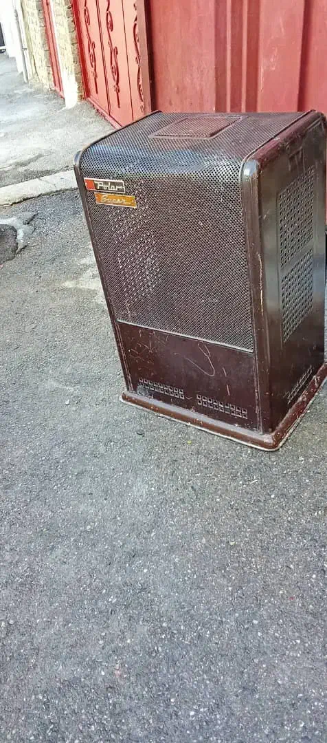 بخاری نفتی کاربراتی|بخاری، هیتر، شومینه|بروجرد, |دیوار