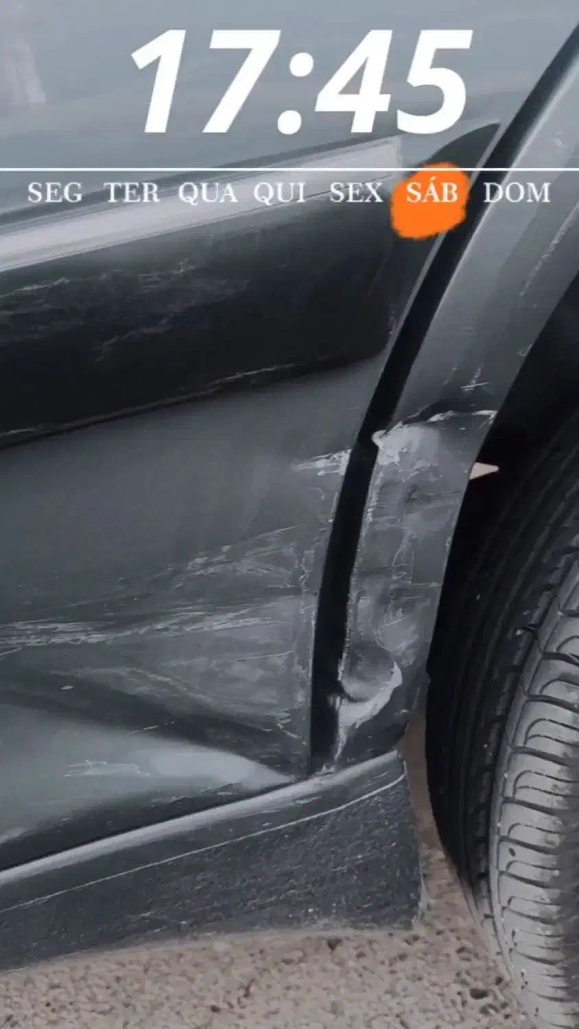 شاگرد صافکار و نقاش نیاز مندیم|استخدام صنعتی، فنی، مهندسی|بروجرد, |دیوار