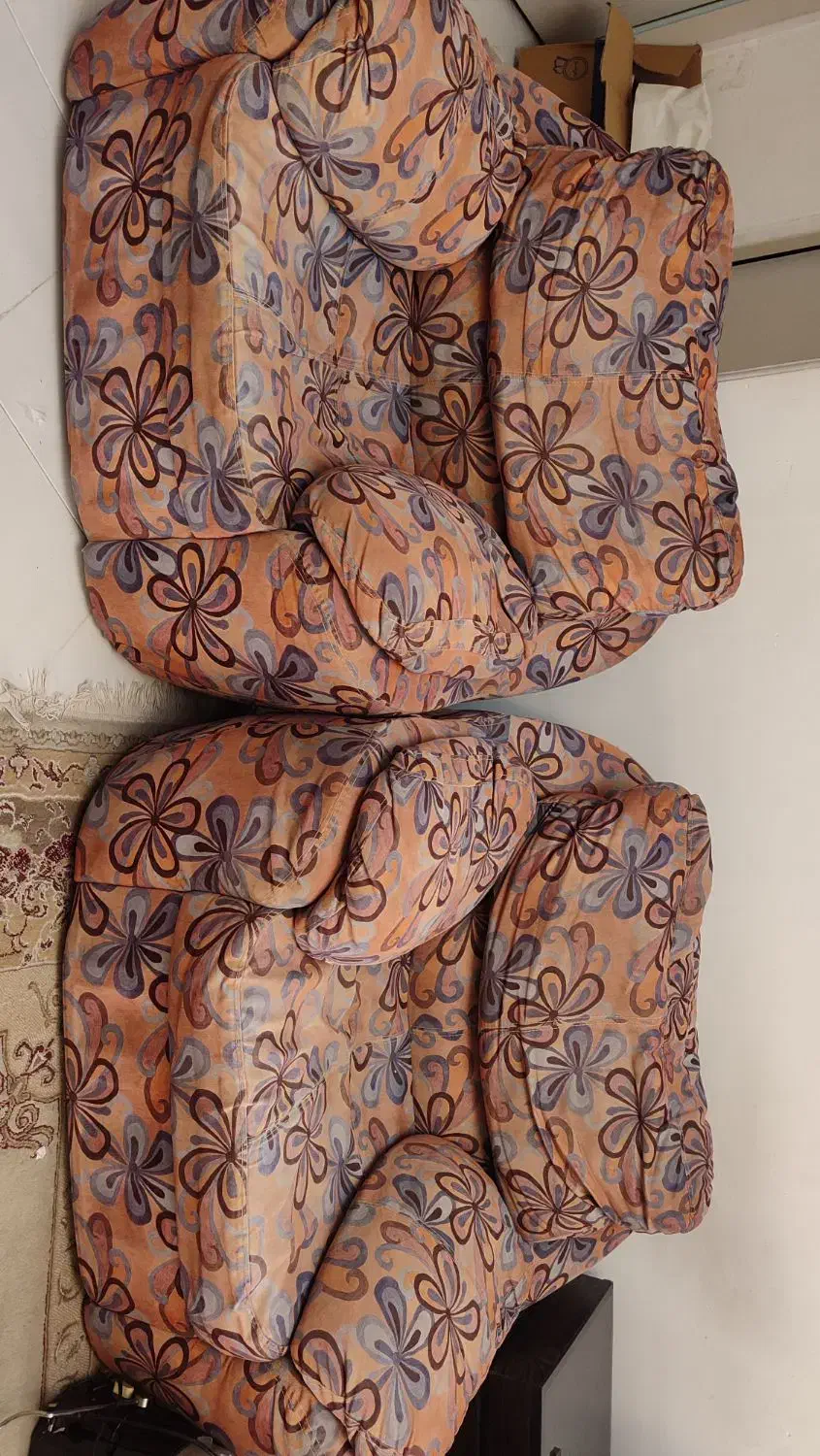 دو عدد مبل تکنفره راحتی|مبلمان خانگی و میز عسلی|ماهدشت, |دیوار