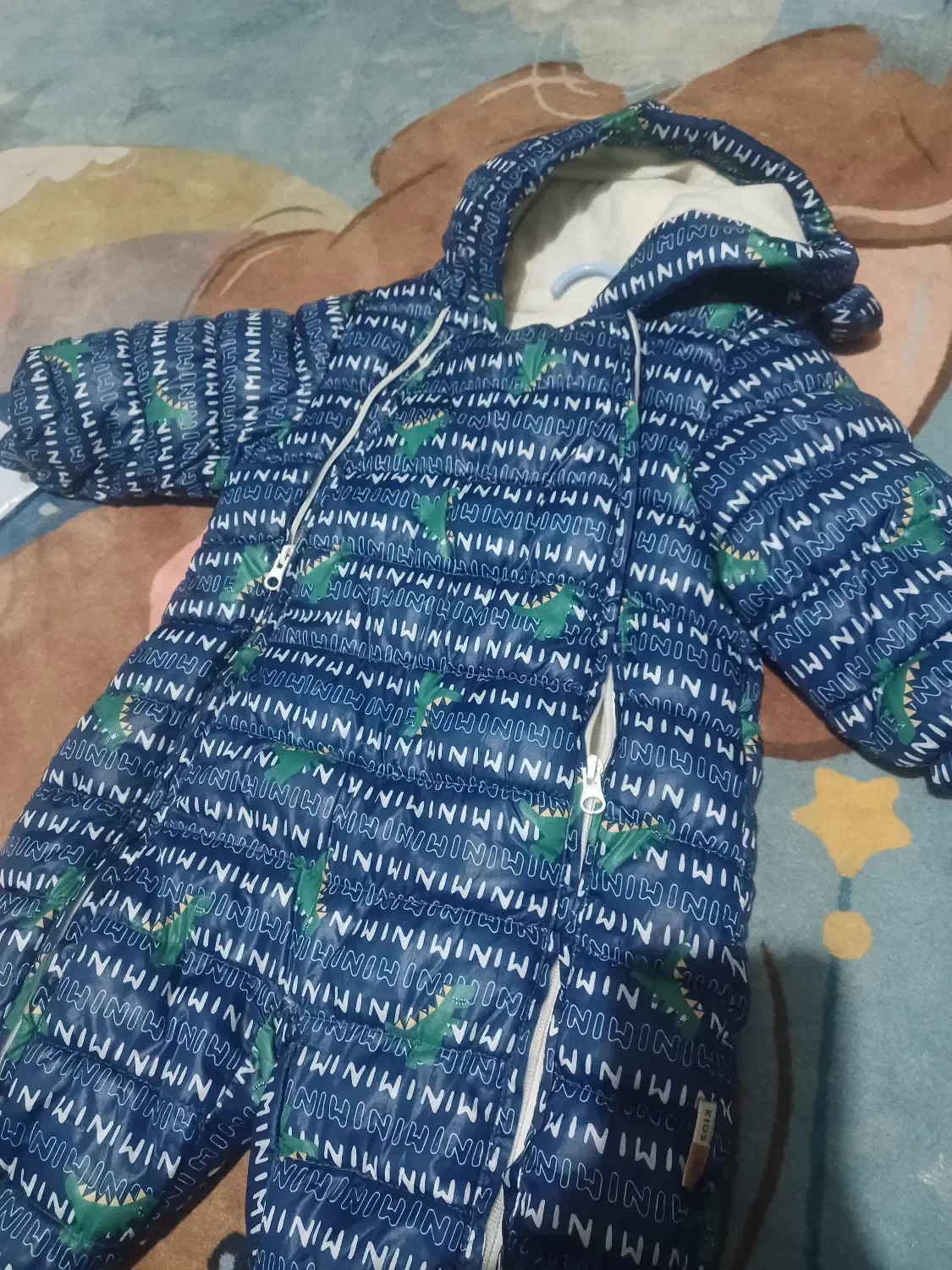 کاپشن بچگانه|کفش و لباس بچه|اسلام‌شهر, شهرک الهیه|دیوار