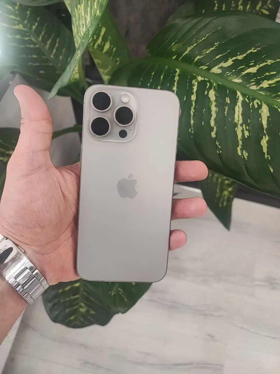 15pro max(256G)ریجستر شده|موبایل|اصفهان, مفتح|دیوار