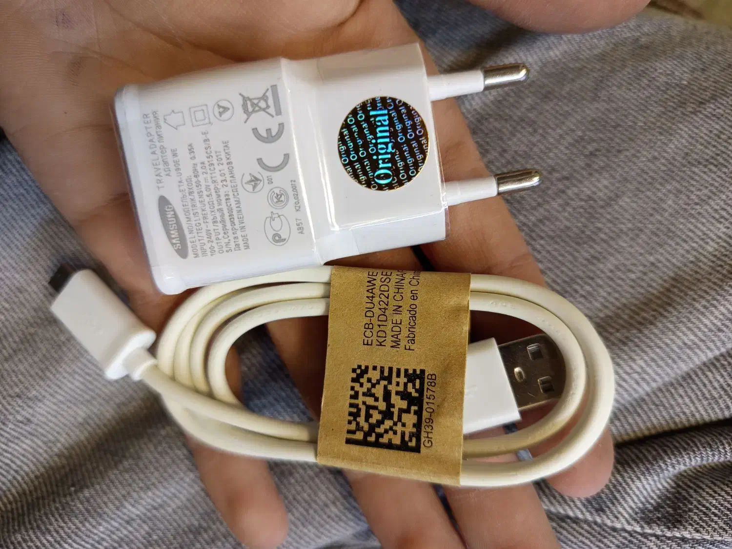 کلگی با کابل اندروید|لوازم جانبی موبایل و تبلت|کرج, اصفهانی‌ها|دیوار