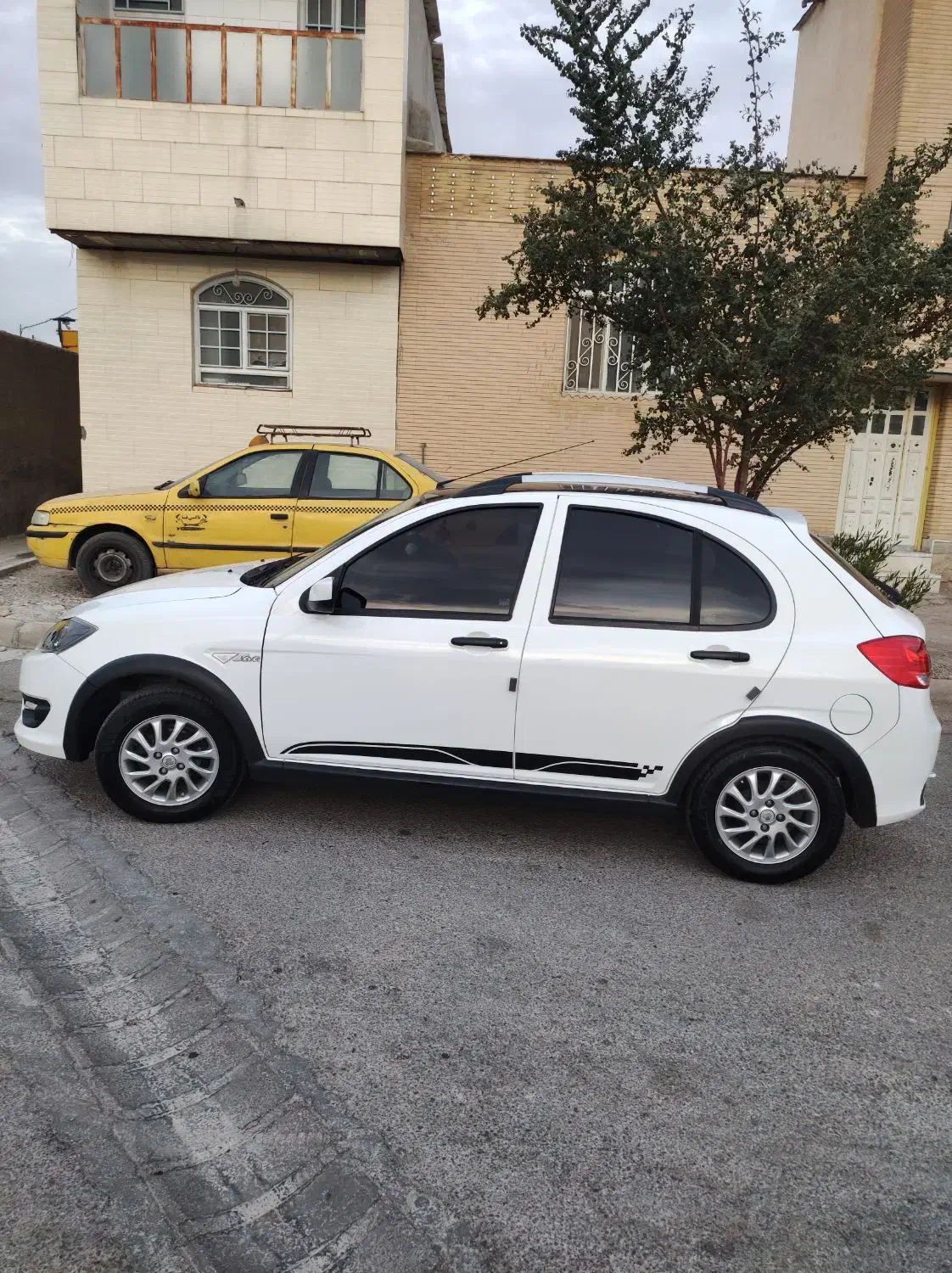 کوییک|خودرو سواری و وانت|فسا, |دیوار