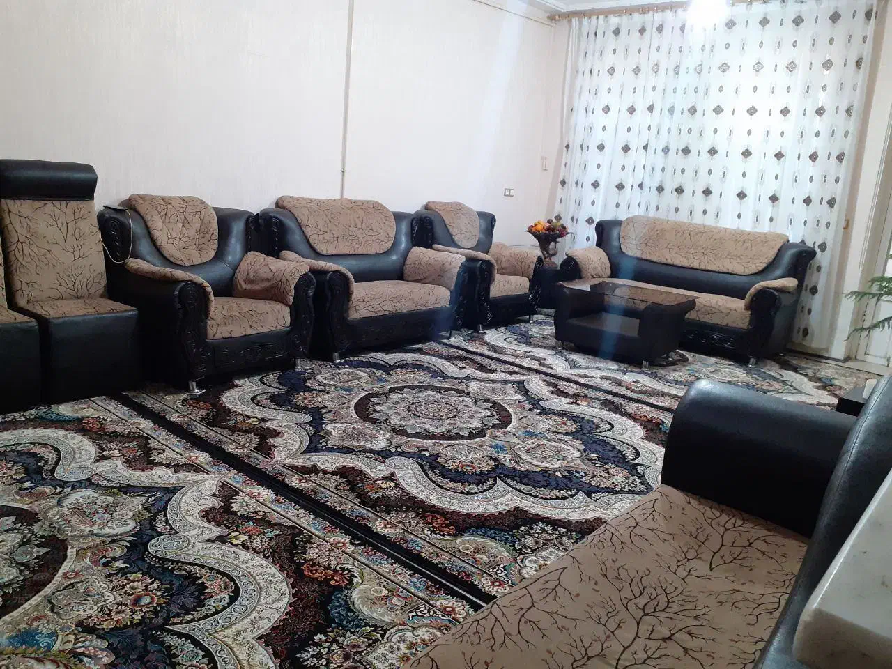 مبل راحتی ۱۲ نفره|مبلمان خانگی و میز عسلی|فسا, |دیوار