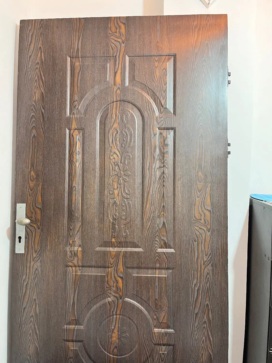 درب ورودی چوبی|مصالح و تجهیزات ساختمان|بندر انزلی, آذربایجان|دیوار