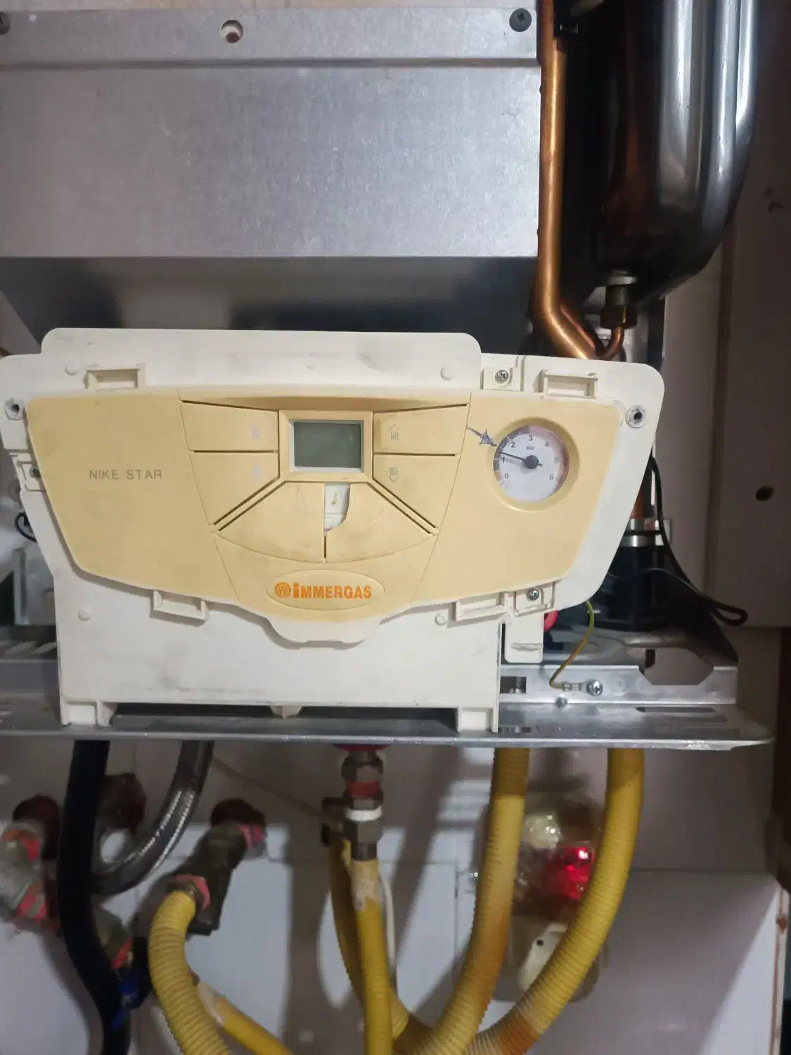 خدمات پکیج گلدیران|آبگرمکن، پکیج، شوفاژ|شهرکرد, |دیوار