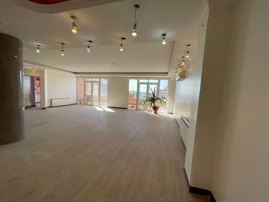 ۲۳۰متر/۴خواب/دو کله نور|اجارهٔ آپارتمان|اصفهان, ملکشهر|دیوار