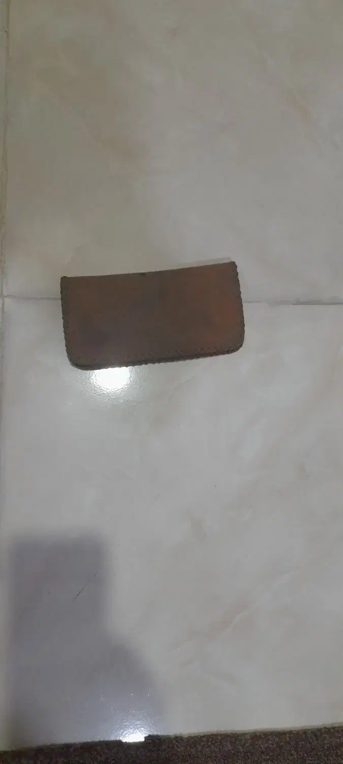 مدراک پیداشده بنام مطورحفار|اشیا|بهبهان, |دیوار