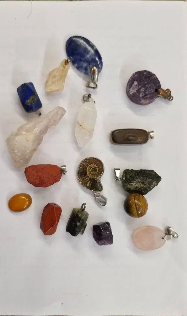 سنگ های نیمه قیمتی|جواهرات|شهرکرد, |دیوار