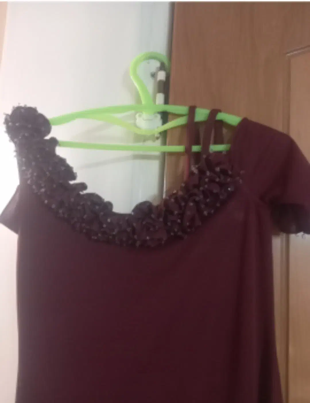 لباس|لباس|اصفهان, گلزار|دیوار