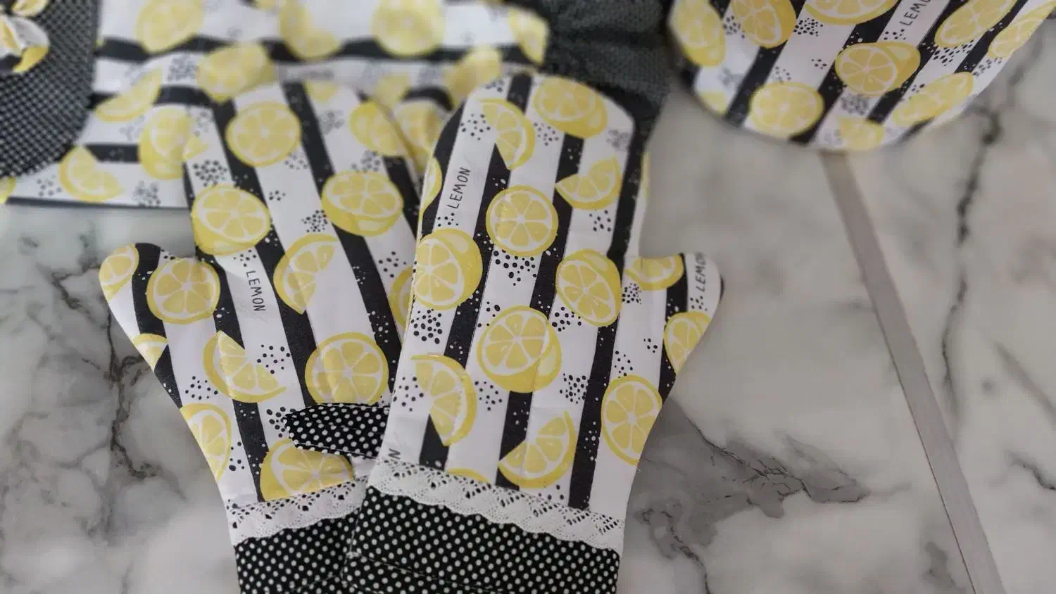 سرویس اشپزخانه|سفره، حوله، دستمال آشپزخانه|نیشابور, شهرک رضوی|دیوار