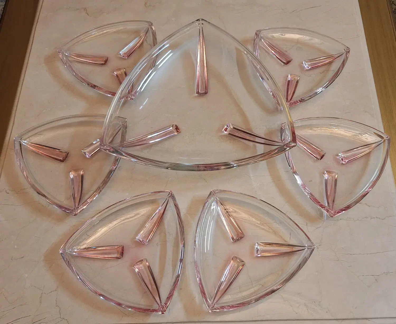 ظرف والتر آلمان و چینی|ظروف سرو و پذیرایی|مشهد, امام رضا (ع)|دیوار