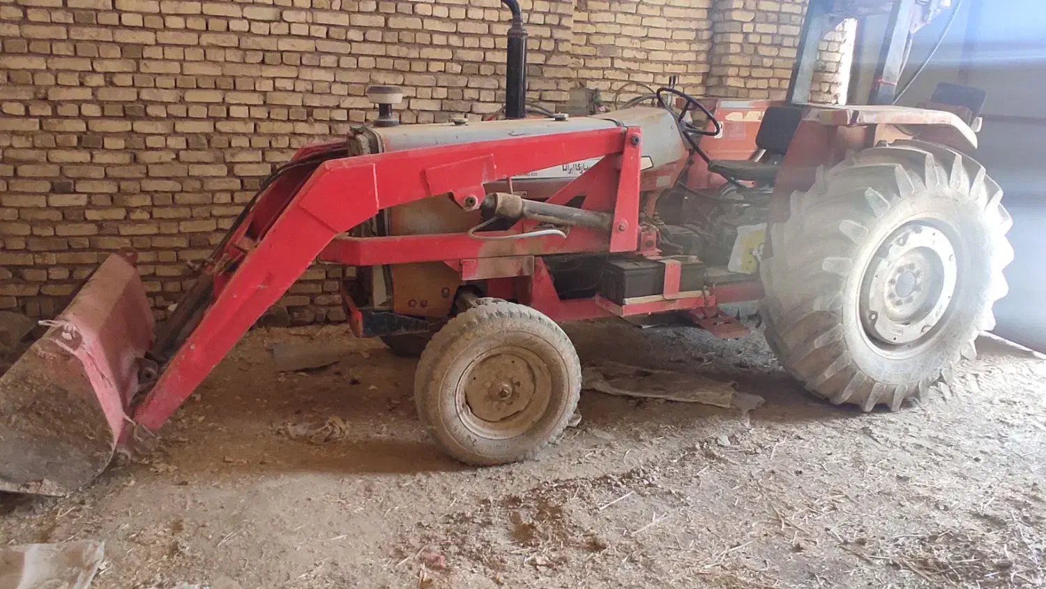 تراکتور 285 مدل 81|خودرو سنگین|اراک, |دیوار