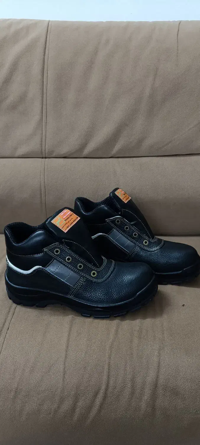 کفش کار نو نو|کیف، کفش، کمربند|قم, ولیعصر|دیوار