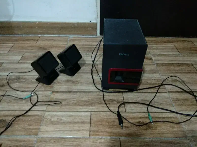 اسپیکر کامپیوتر|قطعات و لوازم جانبی رایانه|نسیم‌شهر, |دیوار