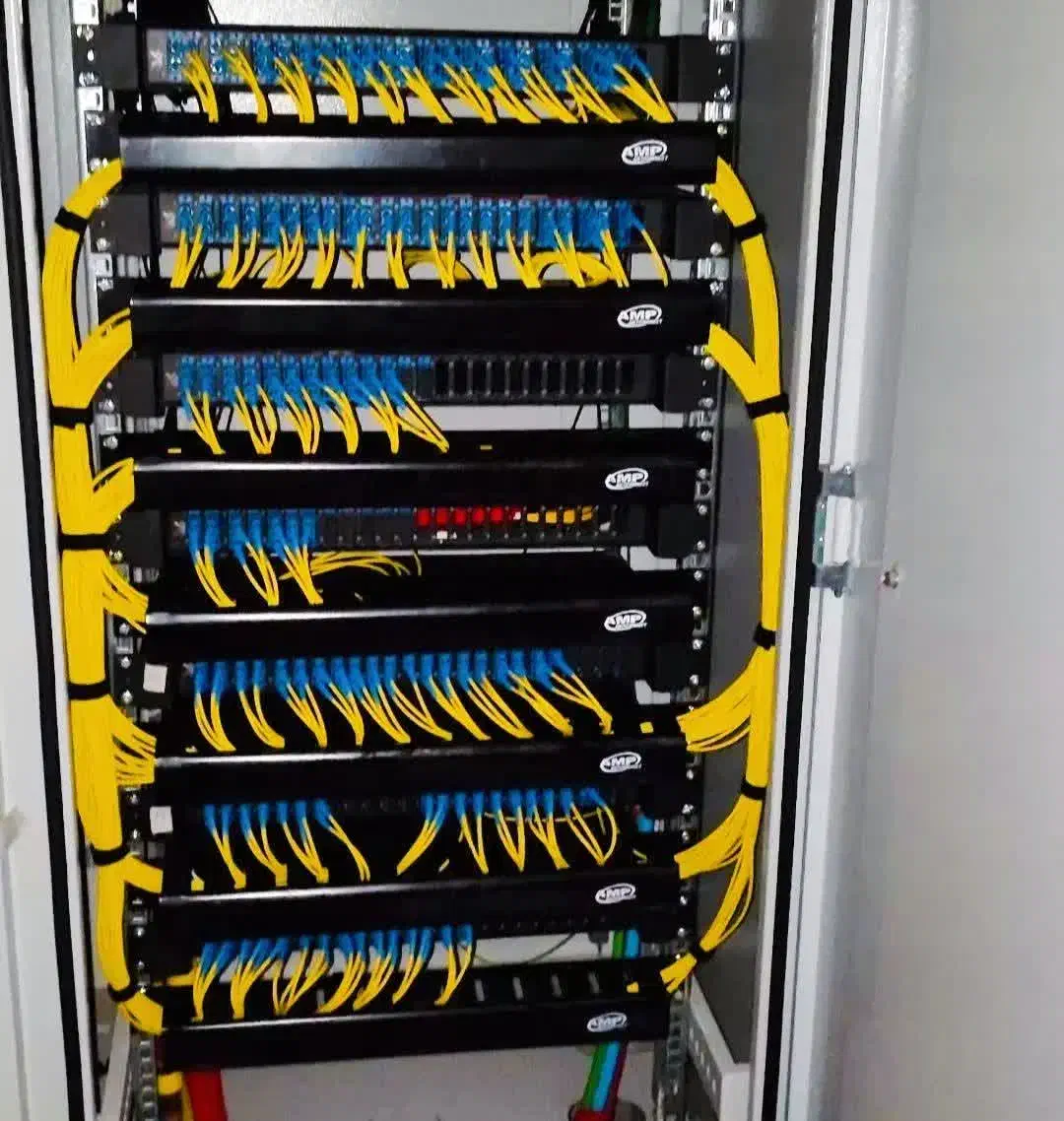 طراحی و اجرای فیوژن فیبر نوری|مودم و تجهیزات شبکه|تهران, تهرانسر شرقی|دیوار