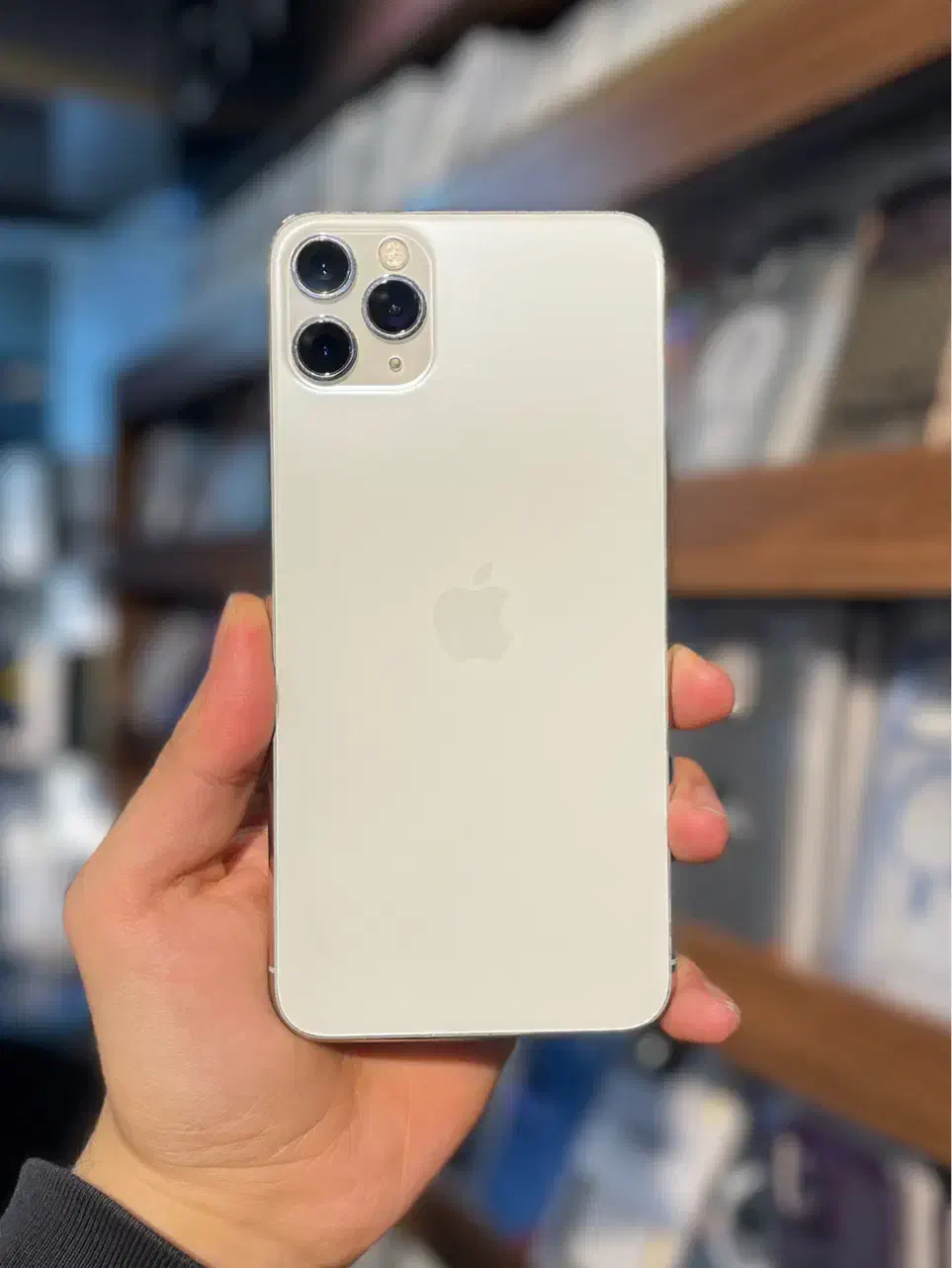 اپل iPhone 11 Pro Max حافظه 512 گیگ باطری 100|موبایل|رشت, منظریه|دیوار