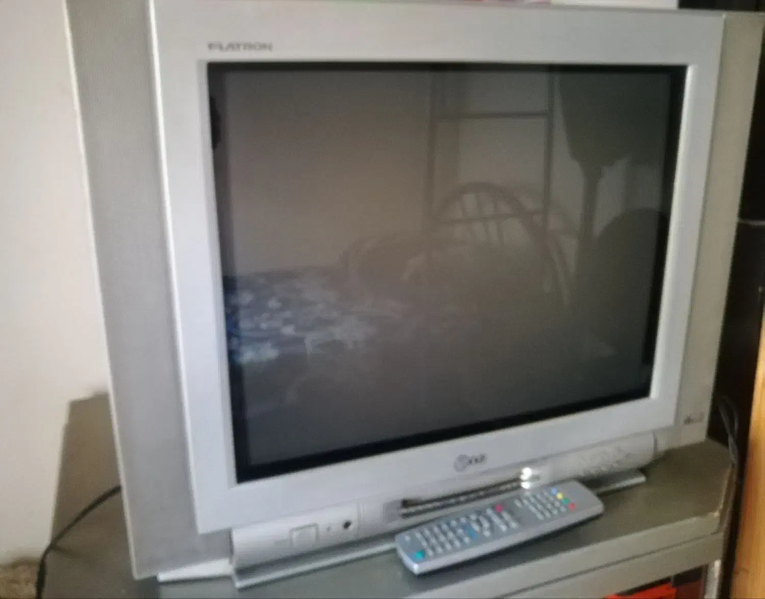 تلویزیون رنگی الجی|تلویزیون و پروژکتور|رشت, گلباغ نماز|دیوار