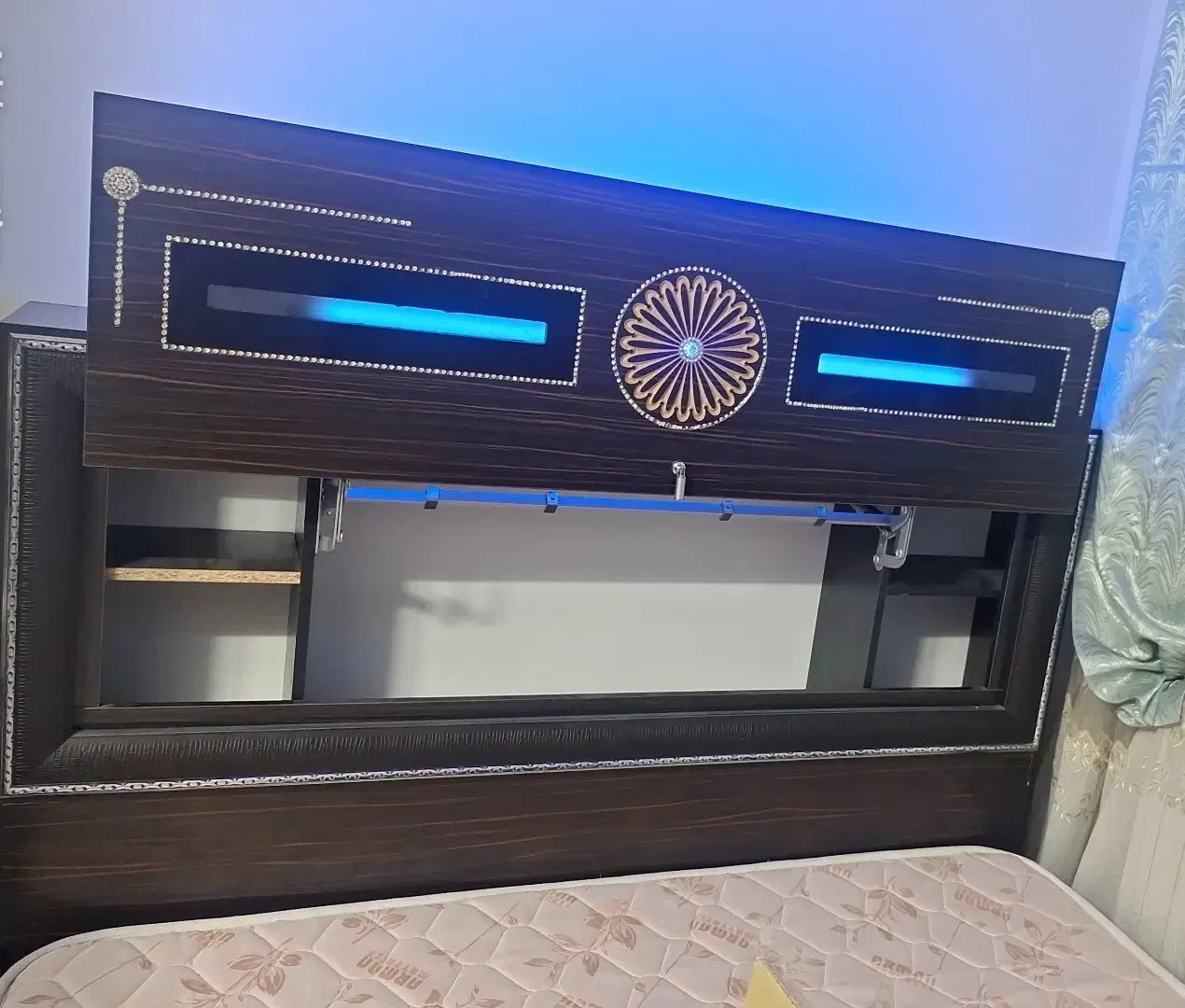 سرویس خواب ۲نفره|تخت و سرویس خواب|کرمان, |دیوار