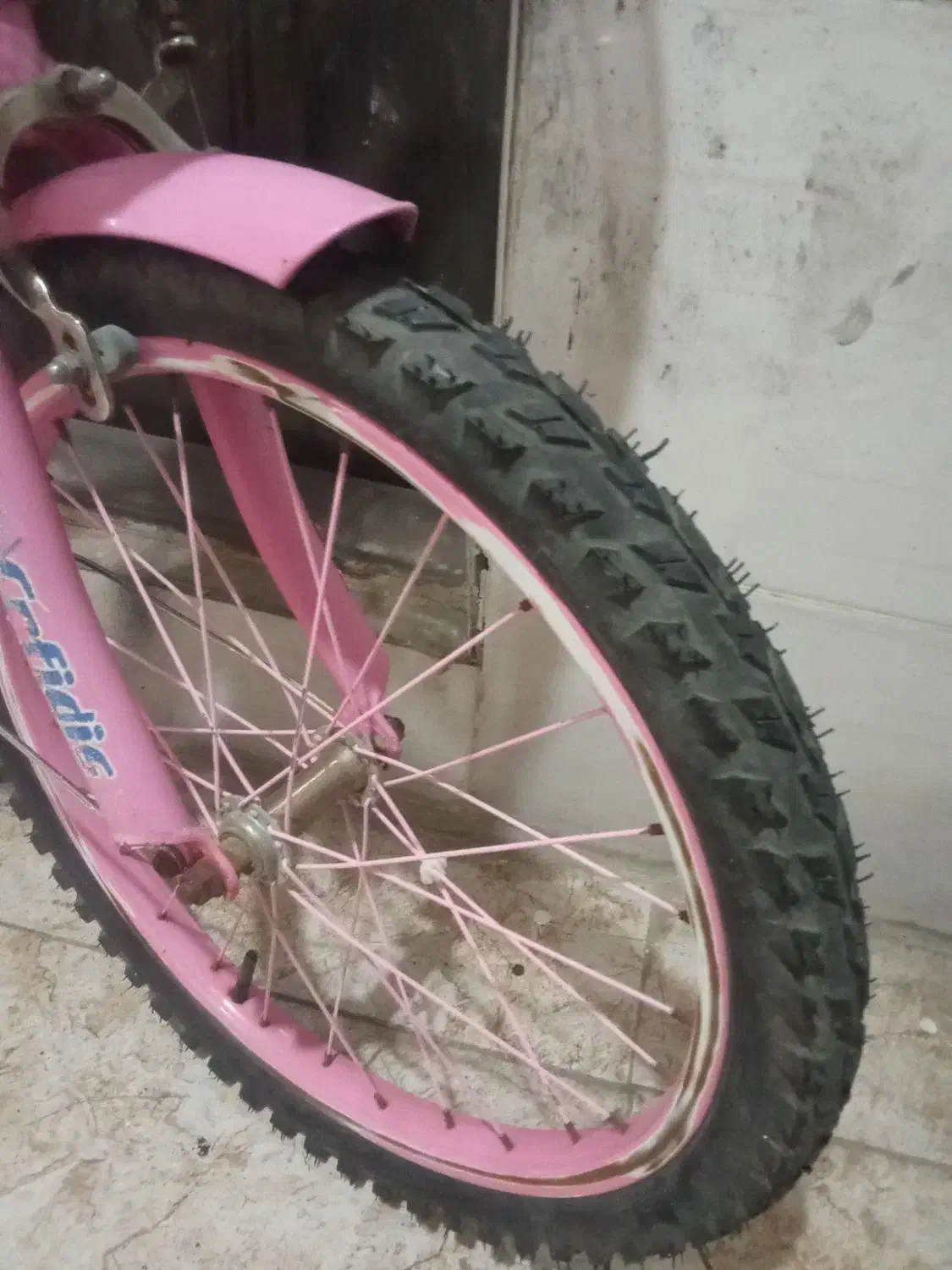 دوچرخه 20 صورتی دخترونه در حد نو|دوچرخه، اسکیت، اسکوتر|قزوین, |دیوار
