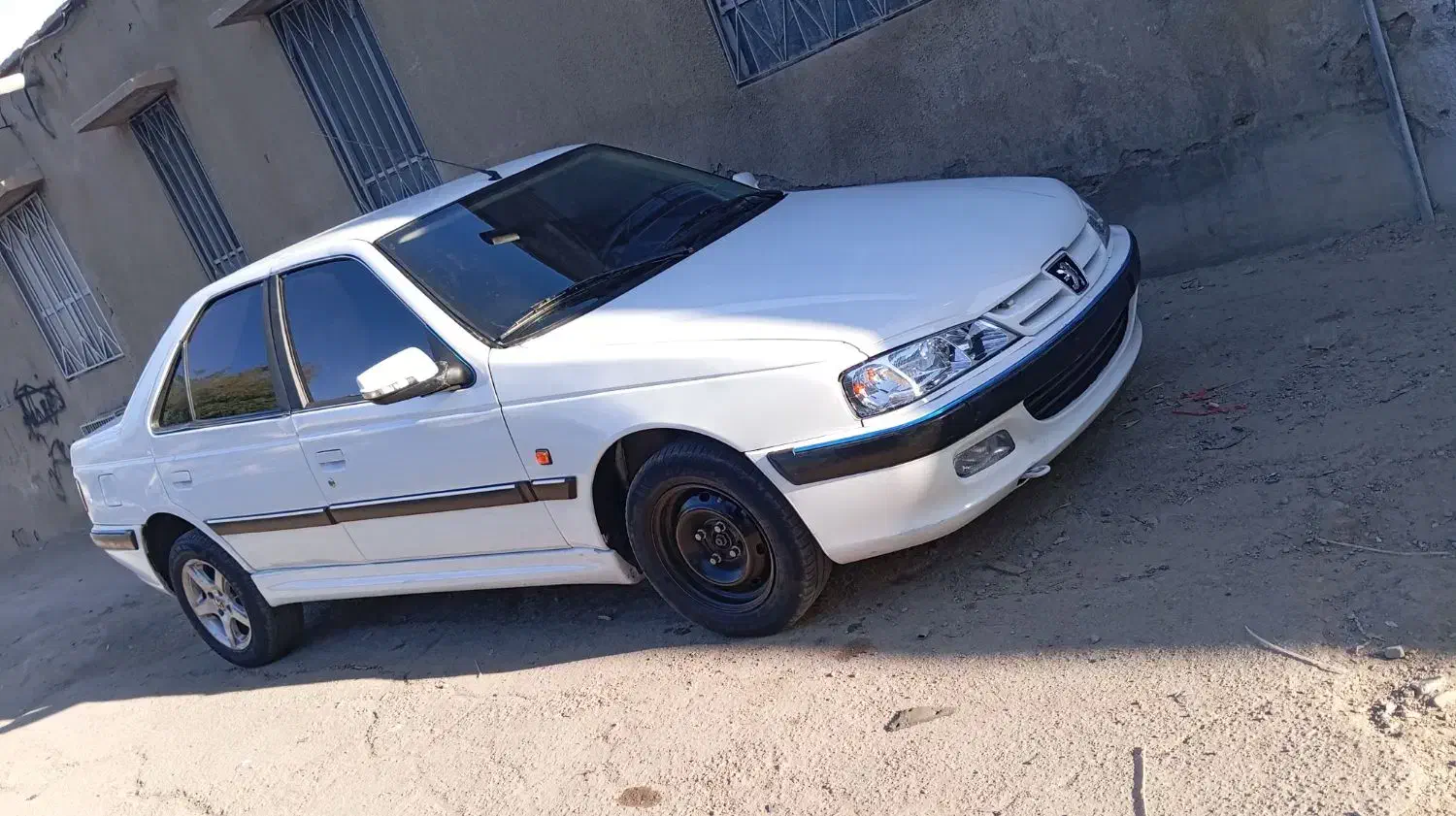 فروشی|خودرو سواری و وانت|جیرفت, |دیوار