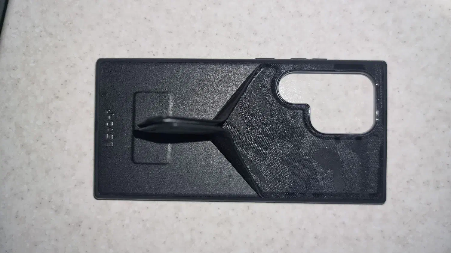 کاور S 24 Ultra پلنگی مشکی|لوازم جانبی موبایل و تبلت|شیراز, گلکوب|دیوار