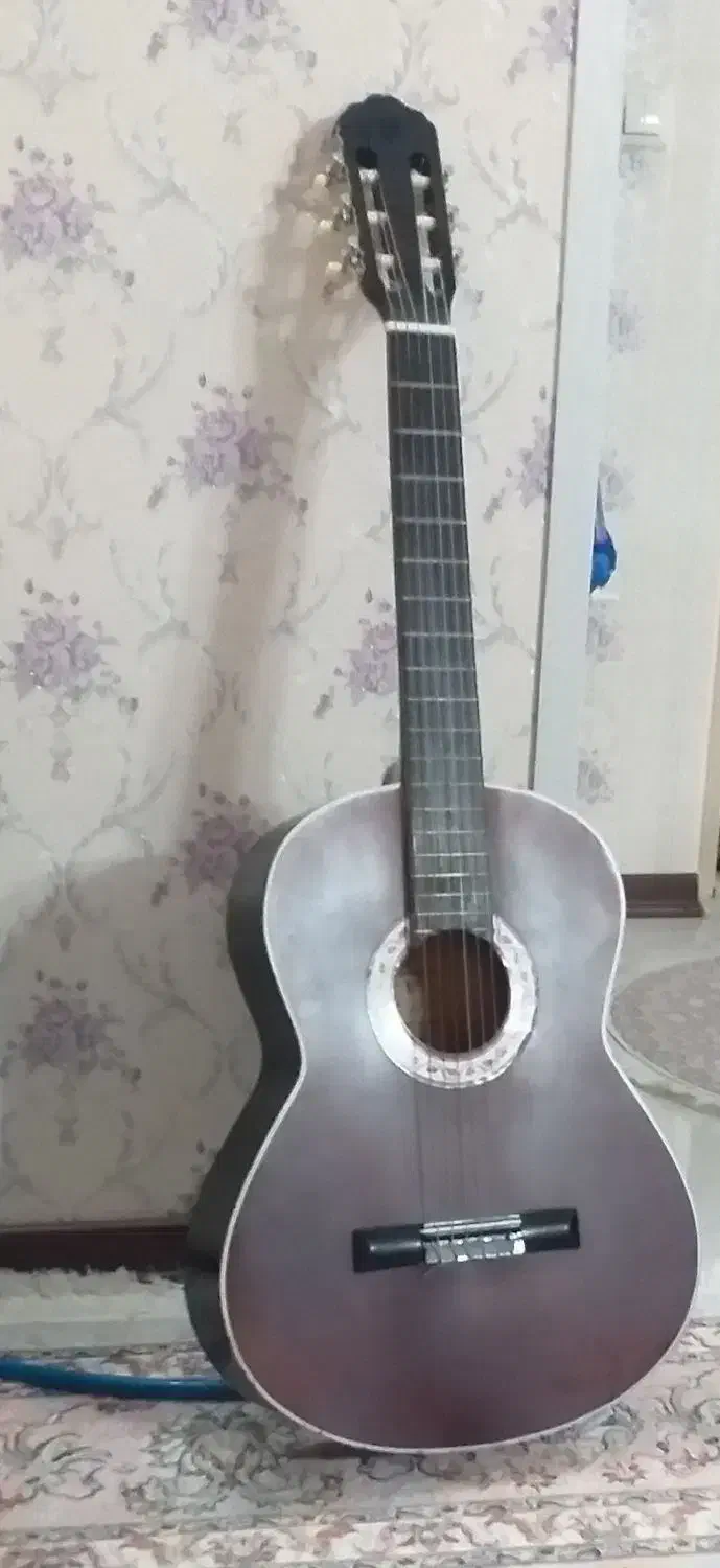 گیتارTf142H357|گیتار، بیس، امپلیفایر|تهران, گلستان (شهرک راه آهن)|دیوار