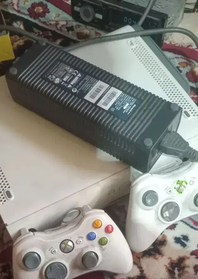 ایکس باکس ۳۶۰ در حد نو|کنسول، بازی ویدئویی و آنلاین|کرج, شهرک امام رضا (ع)|دیوار