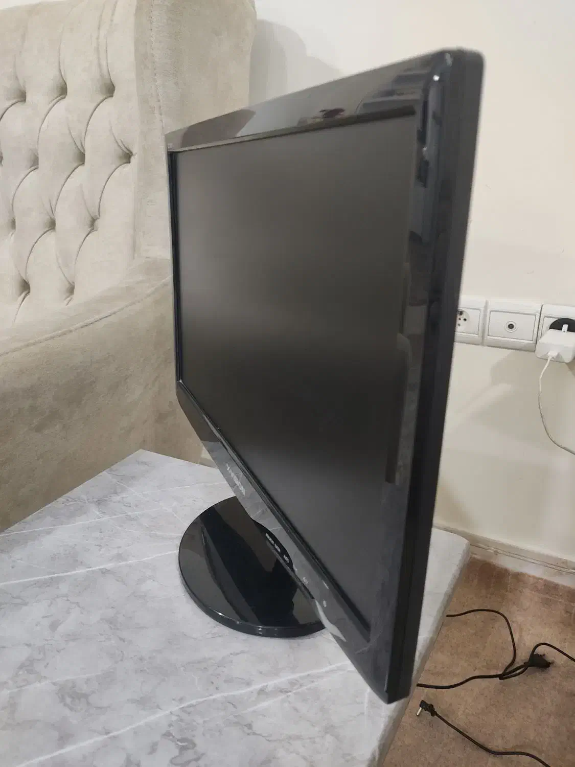 مانیتور ۲۰ اینچ xvision|صوتی و تصویری|ایلام, |دیوار