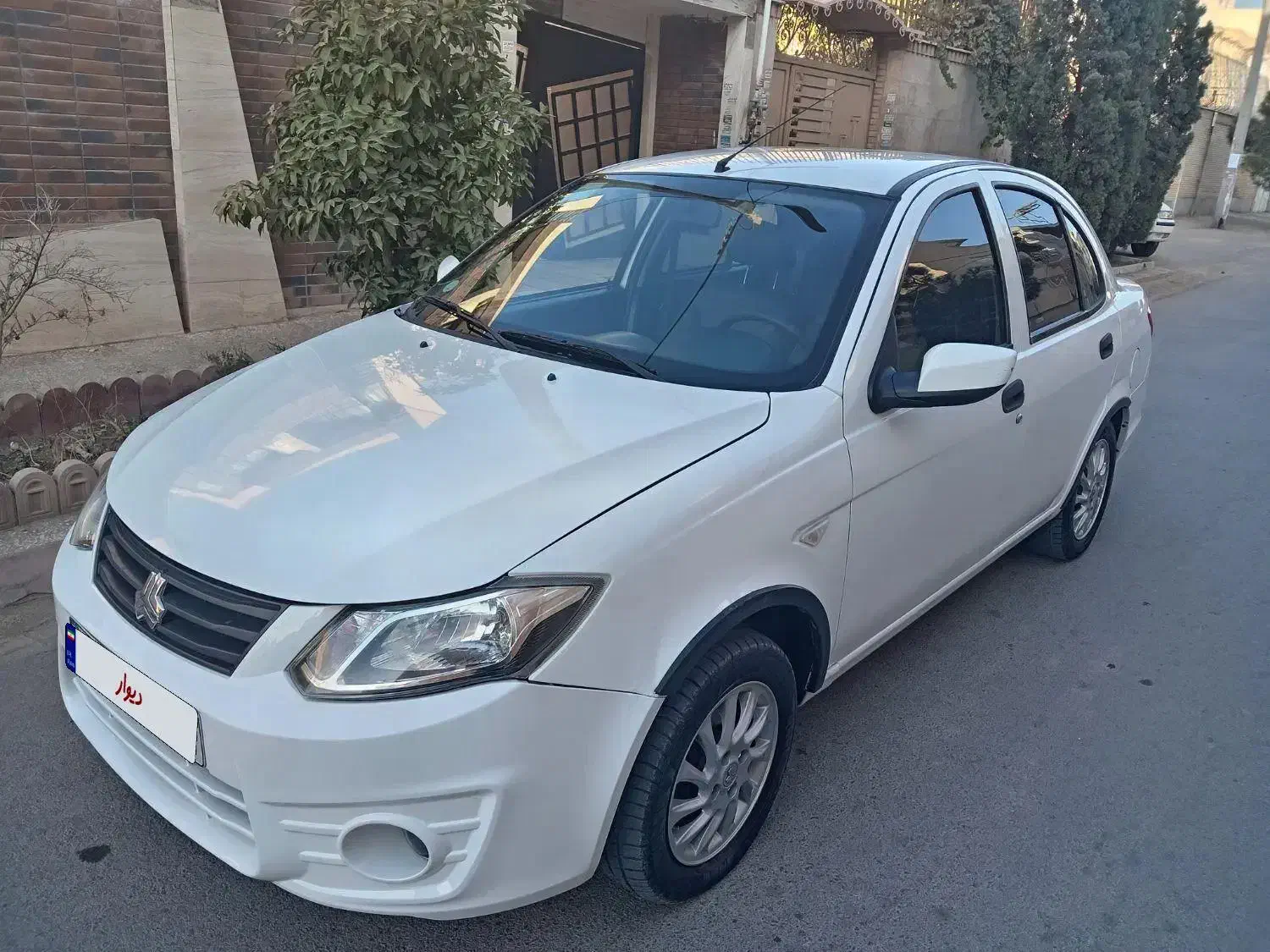 ساینا 99 درحدصفر نونو|خودرو سواری و وانت|اصفهان, بهارستان|دیوار