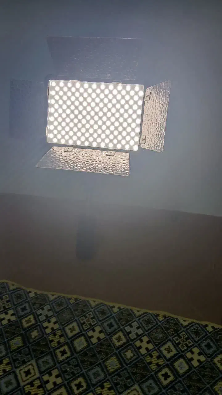 نورgodox|دوربین عکاسی و فیلم‌برداری|لنگرود, |دیوار