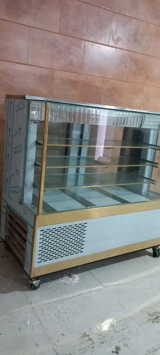 یخچال قنادی|فروشگاه و مغازه|خرم‌آباد, |دیوار