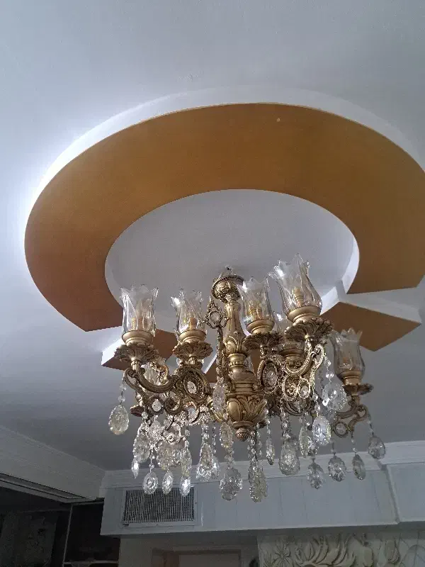 لوستر|لوستر و چراغ آویز|کاشان, شهرک خاتم الانبیا (مسکن ملی کاشان)|دیوار