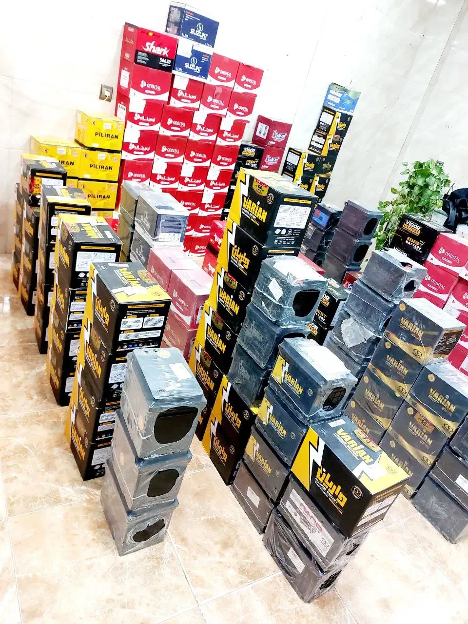 باطری خوردو تعاونی با انواع تعرفه امداد رسانی سریع|قطعات یدکی و لوازم جانبی|اصفهان, دوطفلان|دیوار