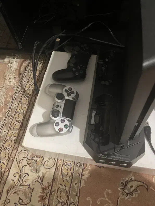 Ps4 slim|کنسول، بازی ویدئویی و آنلاین|خمام, |دیوار