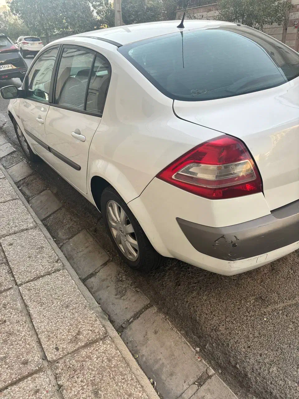 مگان 2000 اتومات مدل 1391|خودرو سواری و وانت|تهران, جنت‌آباد شمالی|دیوار
