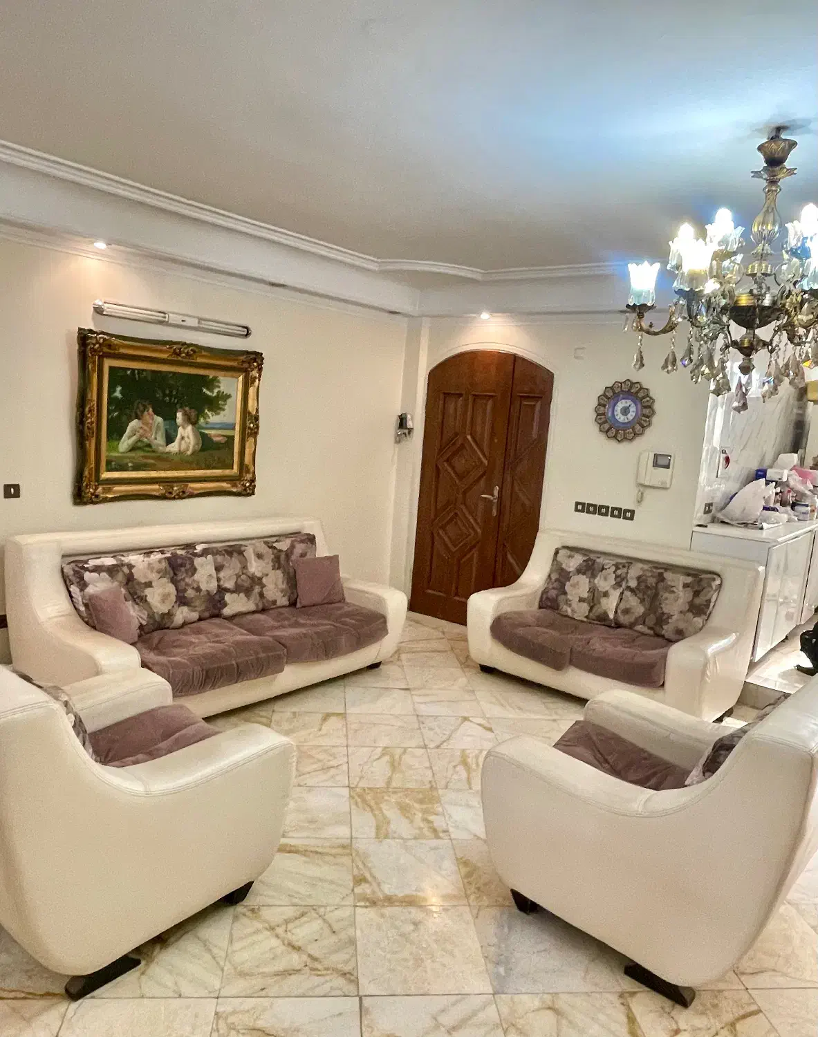 مبل راحتی  ۷ نفره تهران نو|مبلمان خانگی و میز عسلی|تهران, تهران‌نو|دیوار