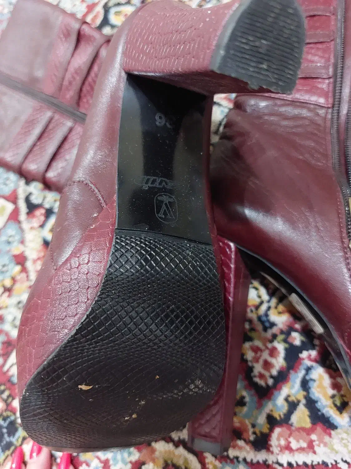 چکمه چرم|کیف، کفش، کمربند|رشت, ساغری سازان|دیوار