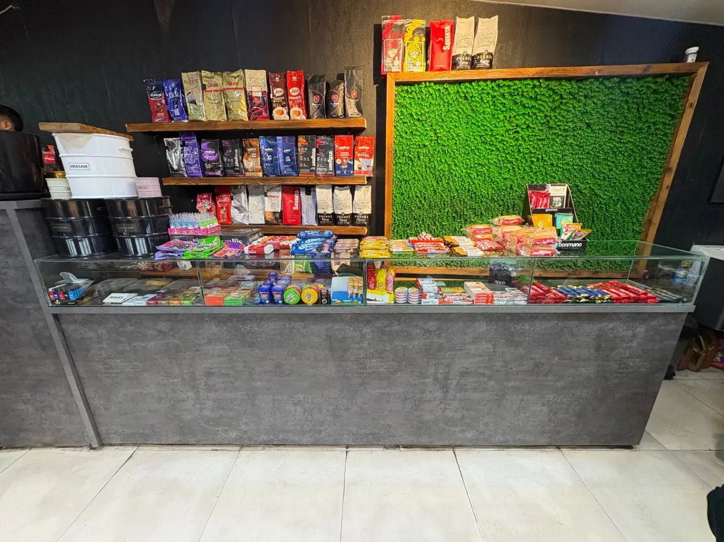 فروش دکور MDF و یخچال کافه|فروشگاه و مغازه|سرخرود, |دیوار