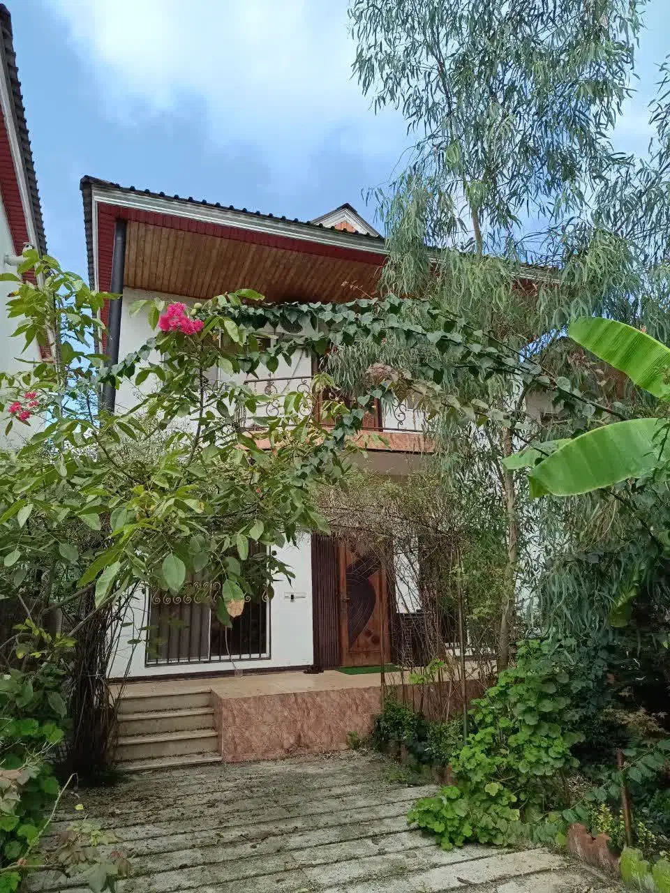 چمستان ویلا رهن اجاره ۱۸۰بنا ۳۰۰زمین|اجارهٔ خانه و ویلا|چمستان, |دیوار