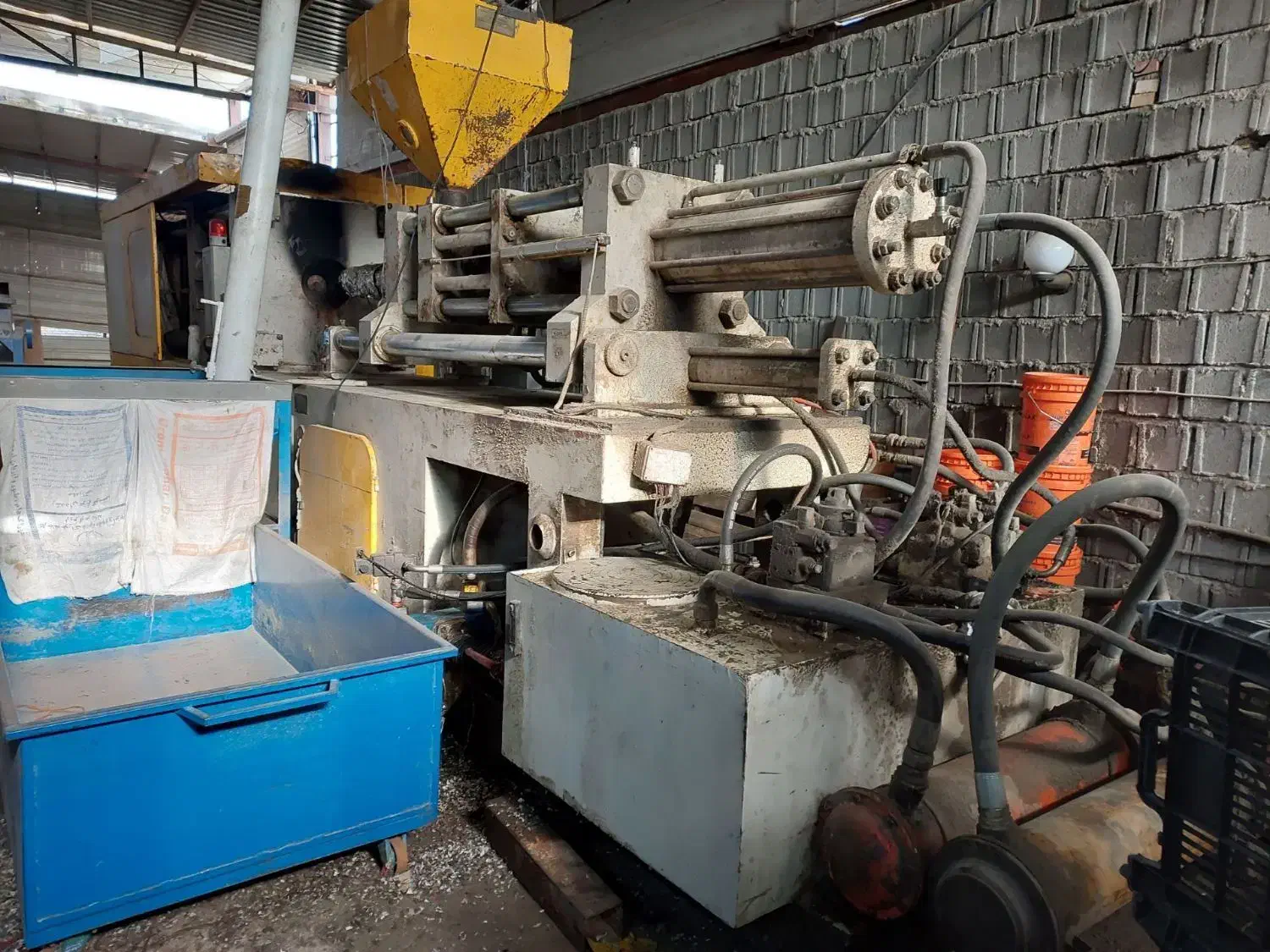 دستگاه تزریق منصوریان ۴۵۰تنی|ماشینآلات صنعتی|اردبیل, |دیوار