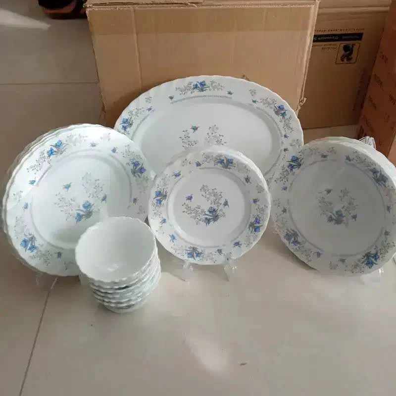 ارکوپال ۲۵ پارچه نو آکبند ۱۸۰۰|ظروف سرو و پذیرایی|آمل, |دیوار