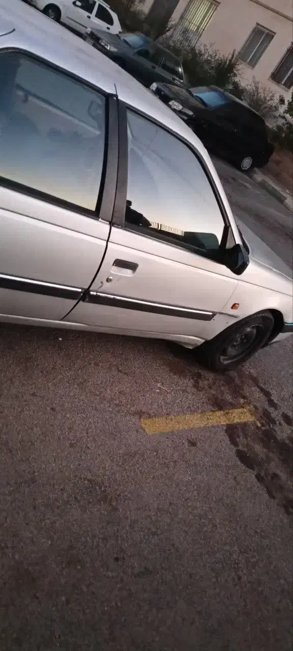 پژو ۴۰۵ مدل ۸۸ تو کرم|خودرو سواری و وانت|پرند, فاز ۶|دیوار