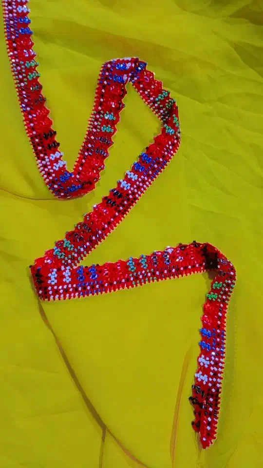 کریشی|لباس|ایرانشهر, |دیوار